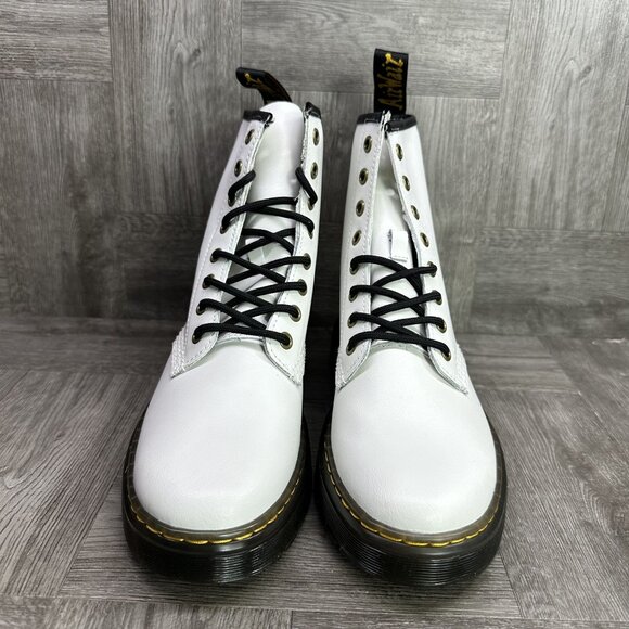 Dr. Marten's Zavala Women's size 8 White Combat Boot - Picture 3 of 8